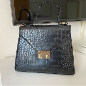⭐️CLEAR OUT Black Square Crocodile Purse
